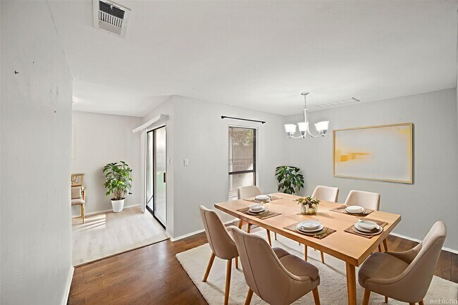 Building Photo - 6811 Blue Ridge Dr