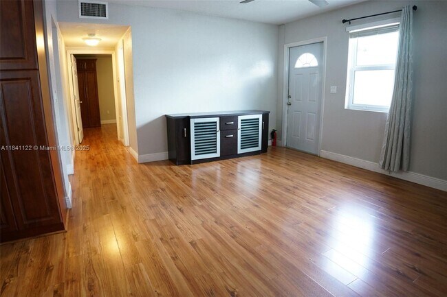 Foto del edificio - 20301 SW 118th Ave