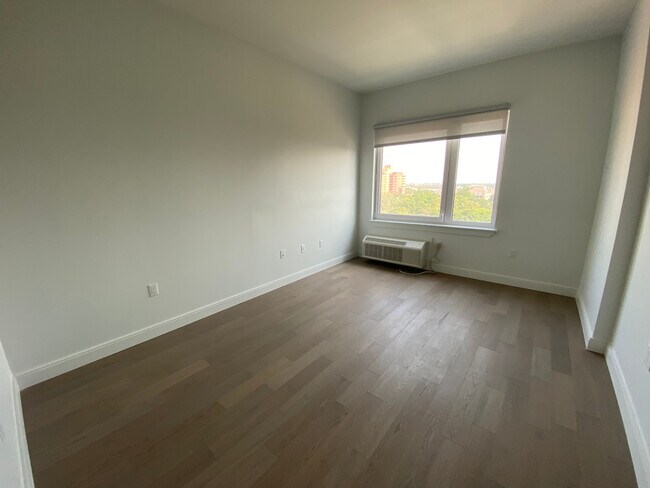 Foto del edificio - 152-11 89th Ave