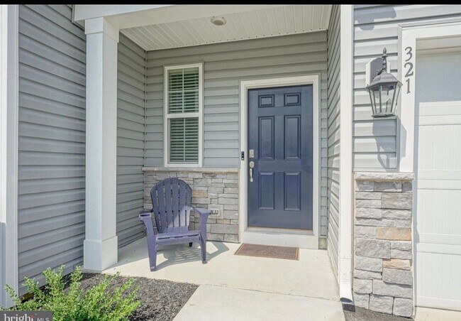 Foto del edificio - 321 Mazzeo Dr