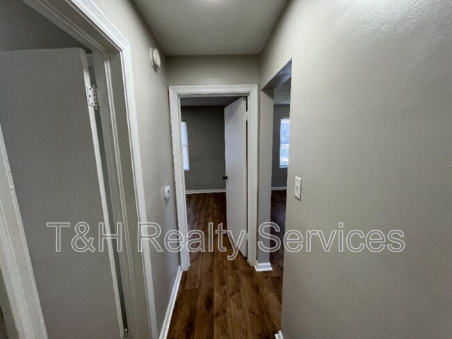 Foto del edificio - 1750 N Whittier Pl