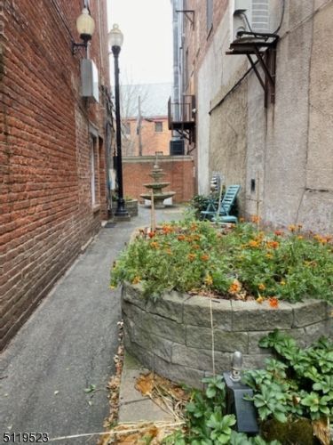 Foto del edificio - 14 South St