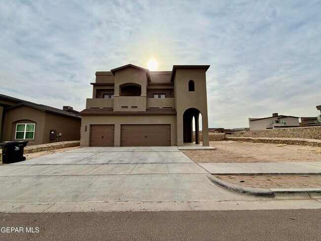 Foto del edificio - 122 Esther Trl