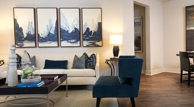 Foto del edificio - 3 Waterway Square Pl