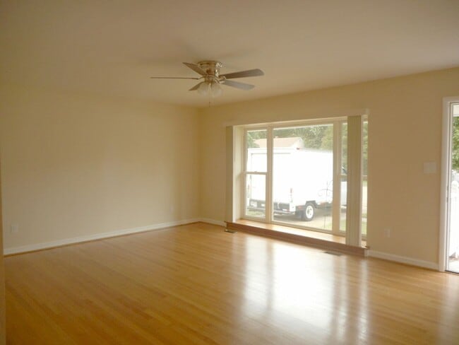 Photo - 120 Latham Drive House