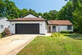 Primary Photo - 324 Mallard Drive