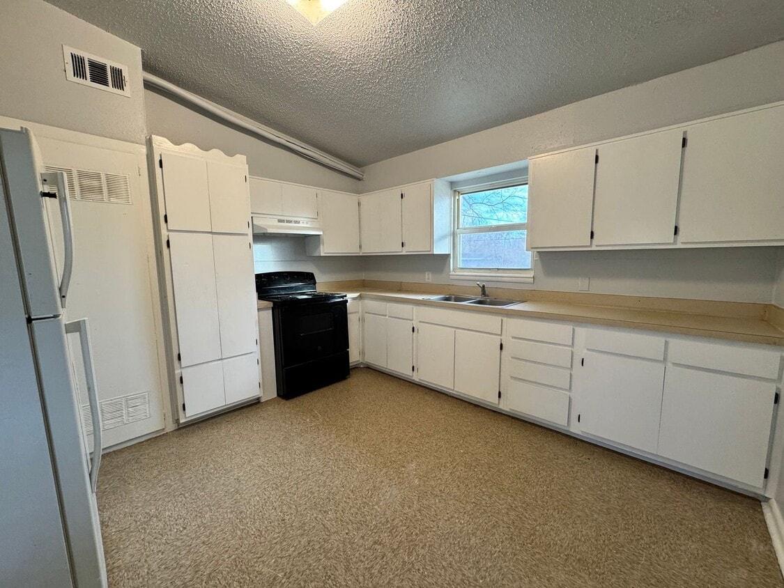 Foto del edificio - Cozy 3 Bedroom 1 Bath Home