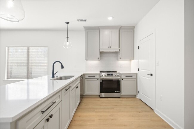 Foto del edificio - West Little Rock - 1500 SqFt New Constuction 3 Bed 2 Bath off Kanis Road