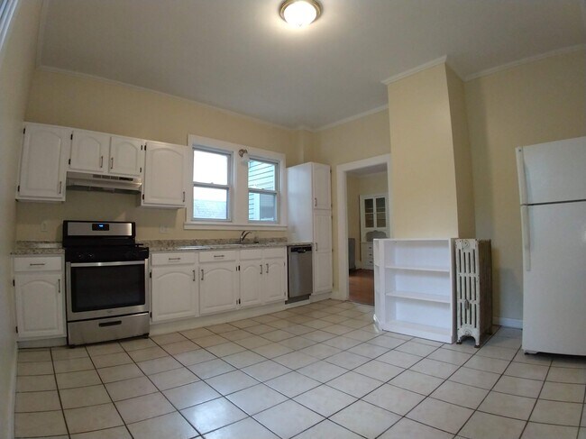 kitchen - 91 Irving St