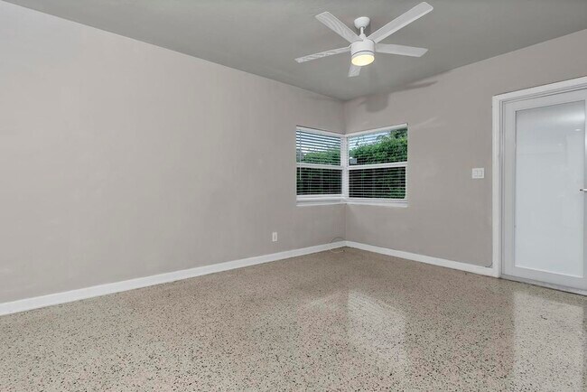 Foto del edificio - 17 Ocean Breeze