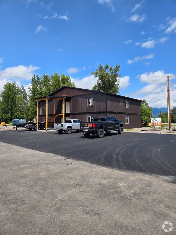 Building Photo - 1677 Montana Hwy 35