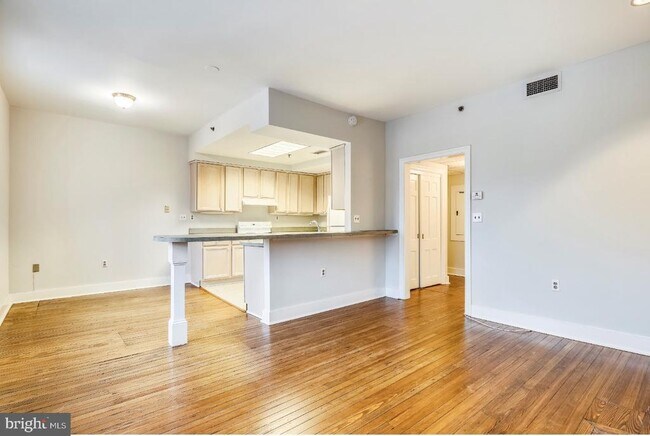 Foto del edificio - 3039 M St NW