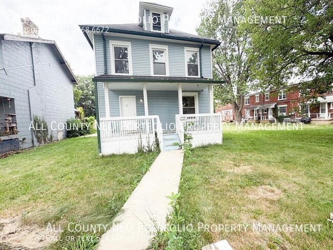 Building Photo - 1994 Floral Ave