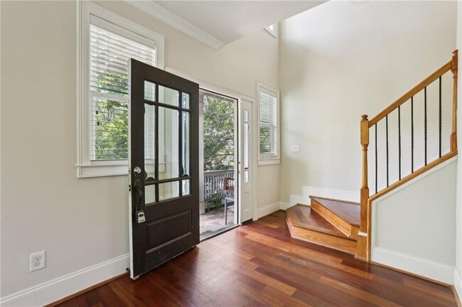 Building Photo - 411 Deering Rd NW