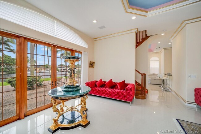 Foto del edificio - 1590 Shoreline Way