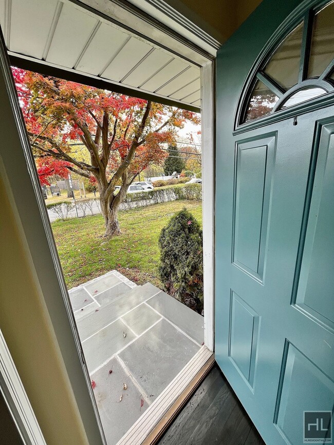 Building Photo - Crompond Rd,  Yorktown Heights, NY 10598