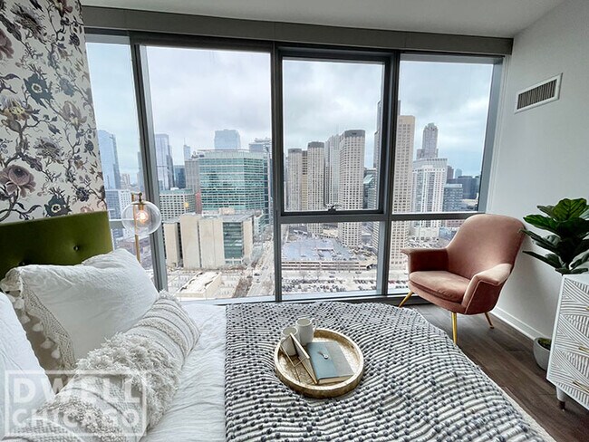 Foto del edificio - 739 W Madison St