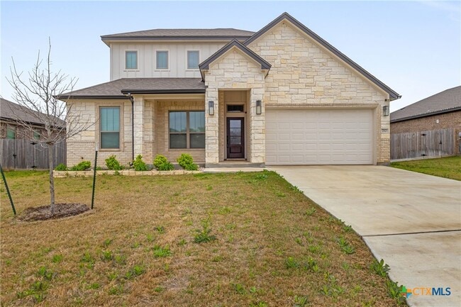 Building Photo - 712 Eagle Pass Dr