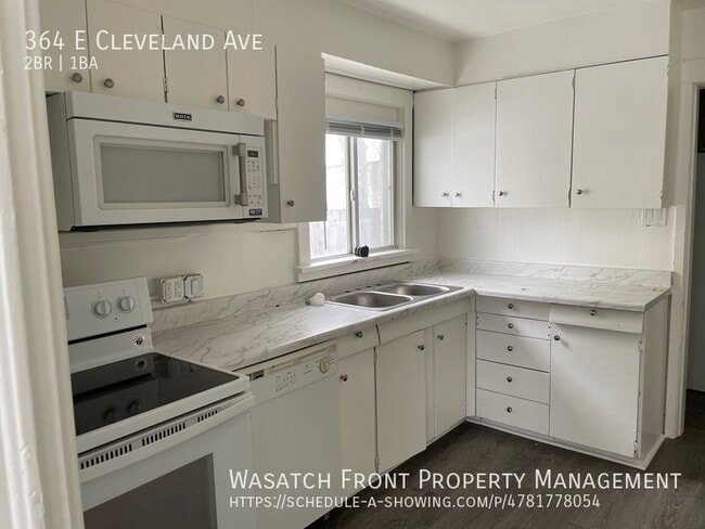 Photo - 362-364 Cleveland Ave S Apartment