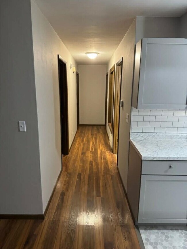 Foto del edificio - 1705-1709 Kimball