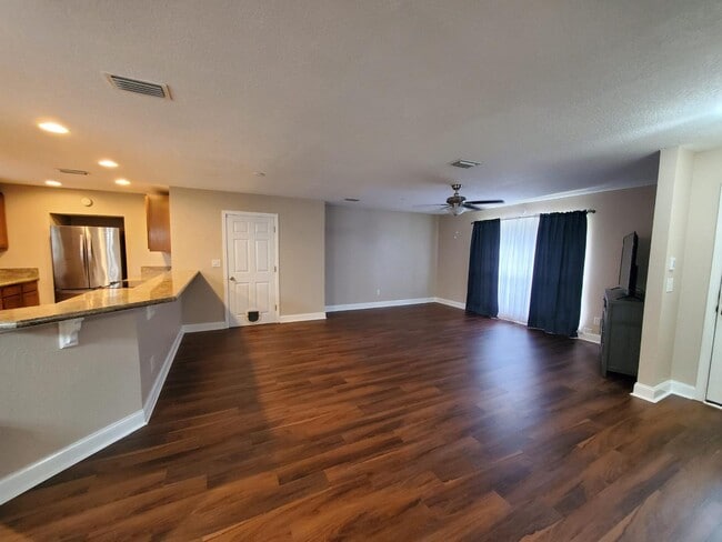 Building Photo - 3126 Purdom Dr