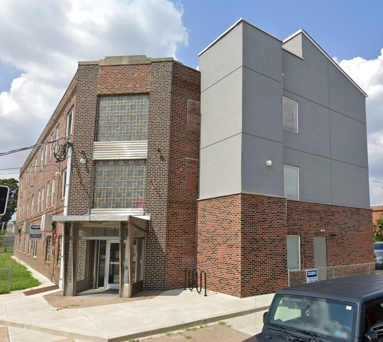Primary Photo - 3400-3410 Belgrade St