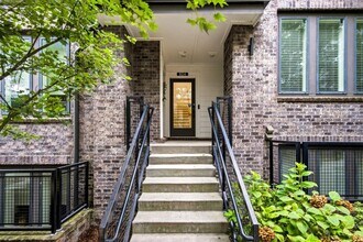 Building Photo - 395 Pratt Dr SE