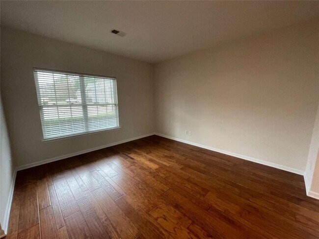 Foto del edificio - 4205 Pointe Vecchio Cir