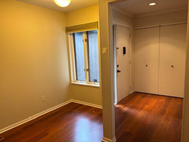 Foto del edificio - 2547 Meade Ct