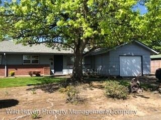 Primary Photo - 3 br, 2 bath House - 609 NE 19th St.