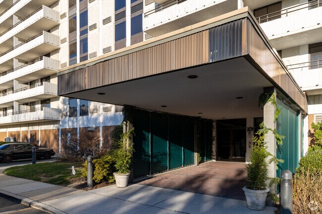 Foto del edificio - Channel Club Tower