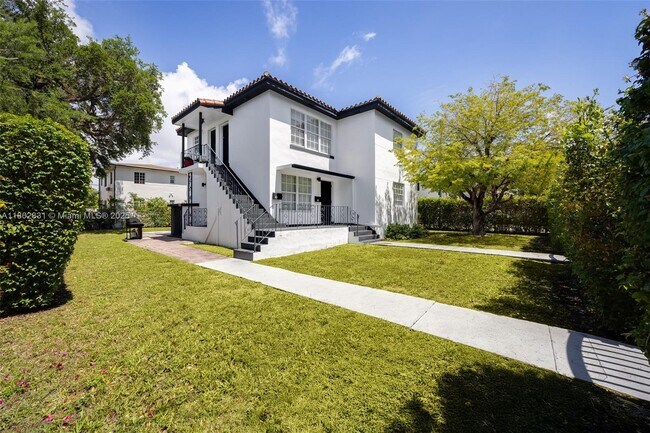 Foto del edificio - 953 SW 11th St