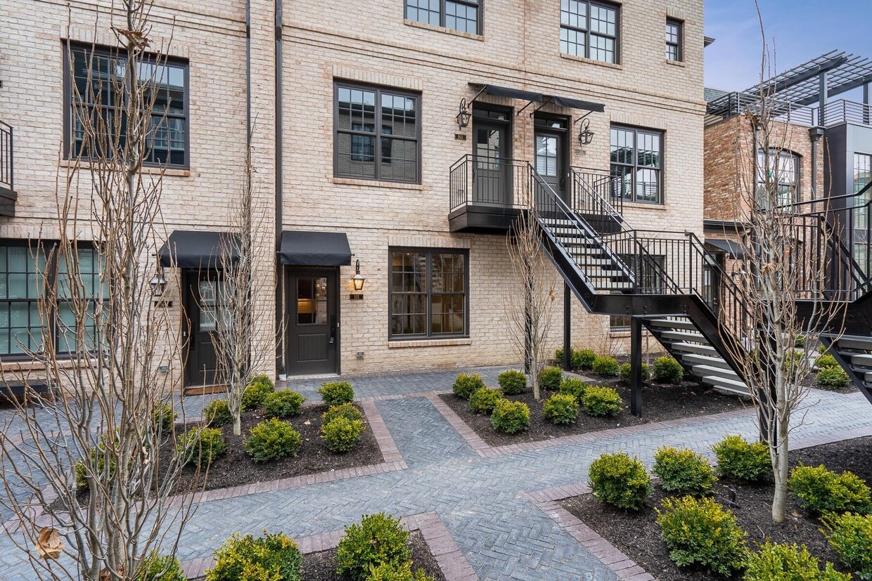 Foto principal - 101 N 6th St