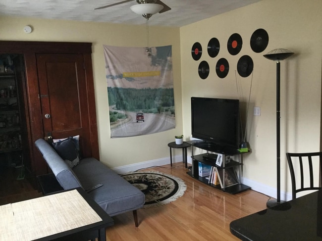 Building Photo - 3.0 bedroom in Somerville Massachusetts 02144