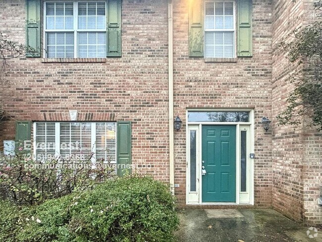 Building Photo - 632 Parkside Cir