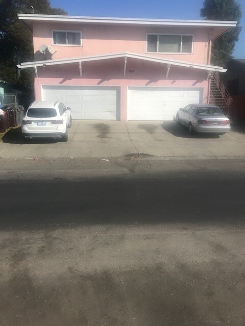 FRONT - 5804 E 16th St