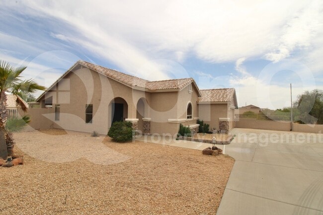 Building Photo - 24638 N 65th Ave