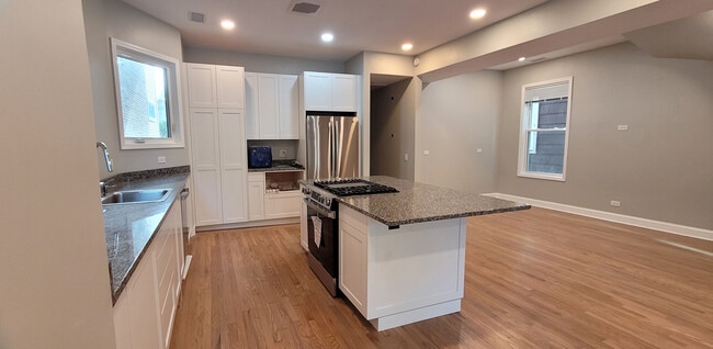 Foto del edificio - 2131 W Grace St