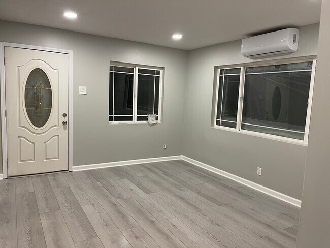 Foto del edificio - 783 W Sepulveda St