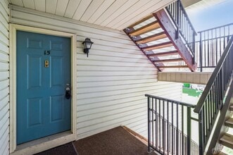 Building Photo - 15 Feiler Ct