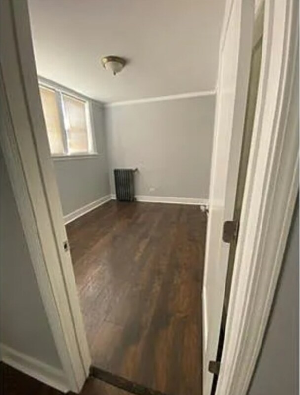 Foto del edificio - 3145 N Keating Ave