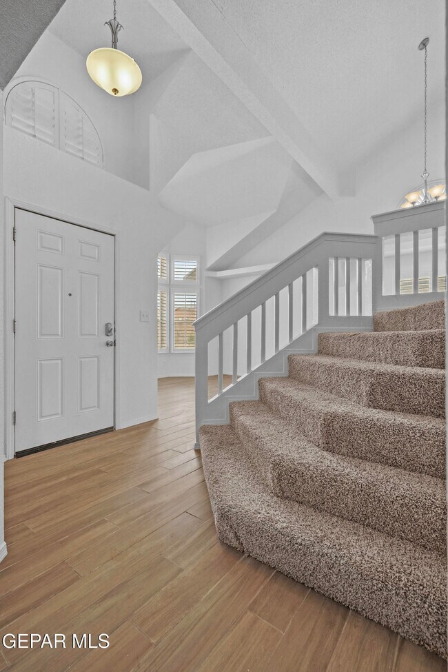 Building Photo - 11941 Arrow Knoll Cir