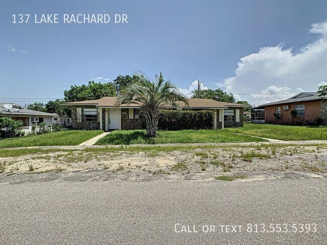 Foto del edificio - 137 Lake Rachard Dr
