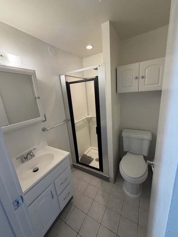 Building Photo - 1430 W Ritner St