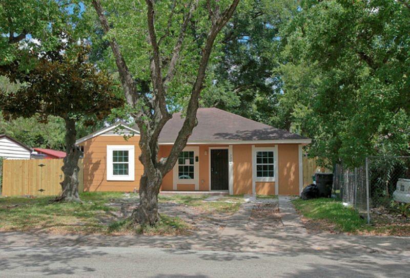 Primary Photo - 7322 Calais Rd
