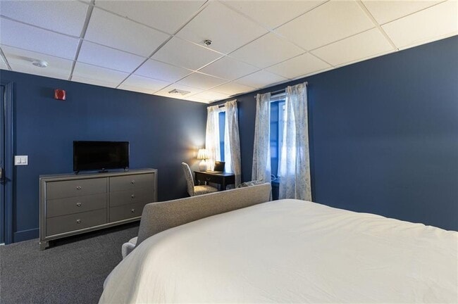 Foto del edificio - 38 Dr Marcus Wheatland Blvd