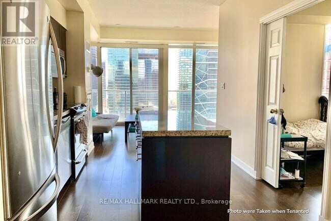 Photo du bâtiment - 126 Simcoe St