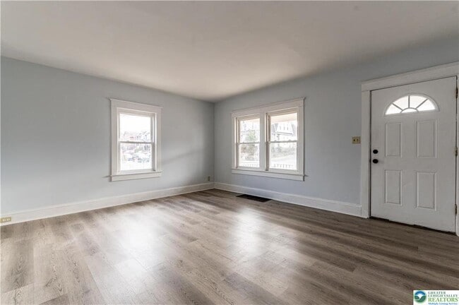 Foto del edificio - 2001 Ferry St