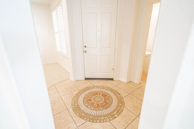 Foto del edificio - Bella Ventana 3 Bedroom Rental Home in Valencia!