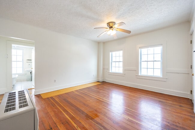 Building Photo - 50 Hancock St